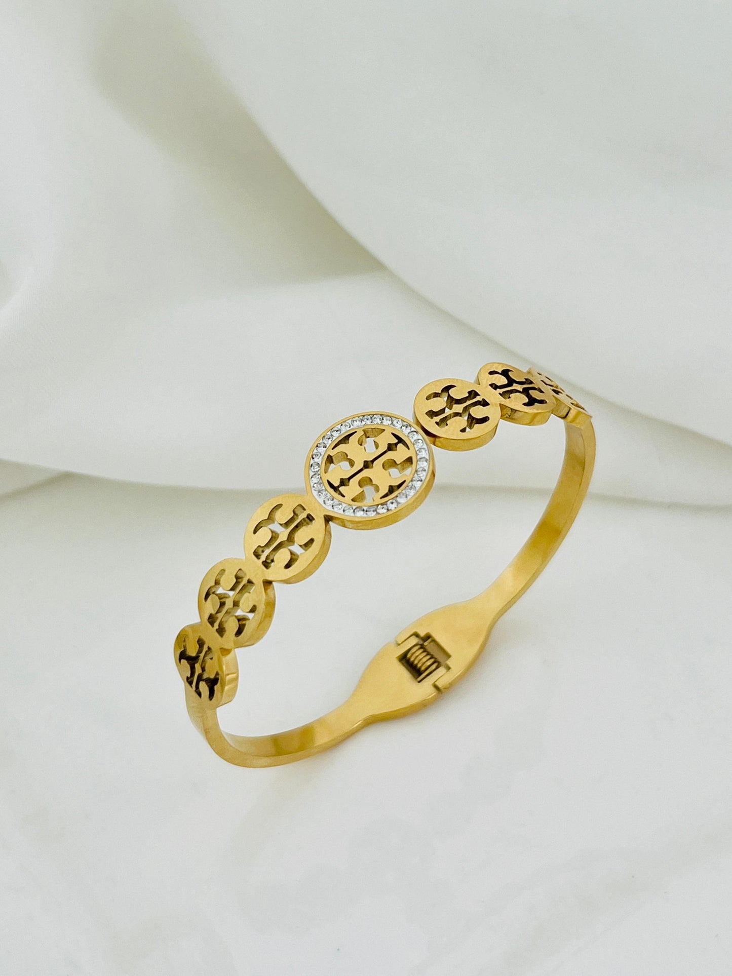 Professional Steel Handcuffs – Heavy-Duty Security Restraints