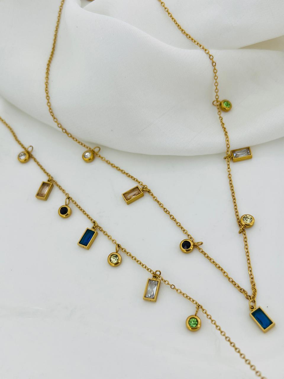 Rose Gold Locket Pendant – Stylish and Elegant Design